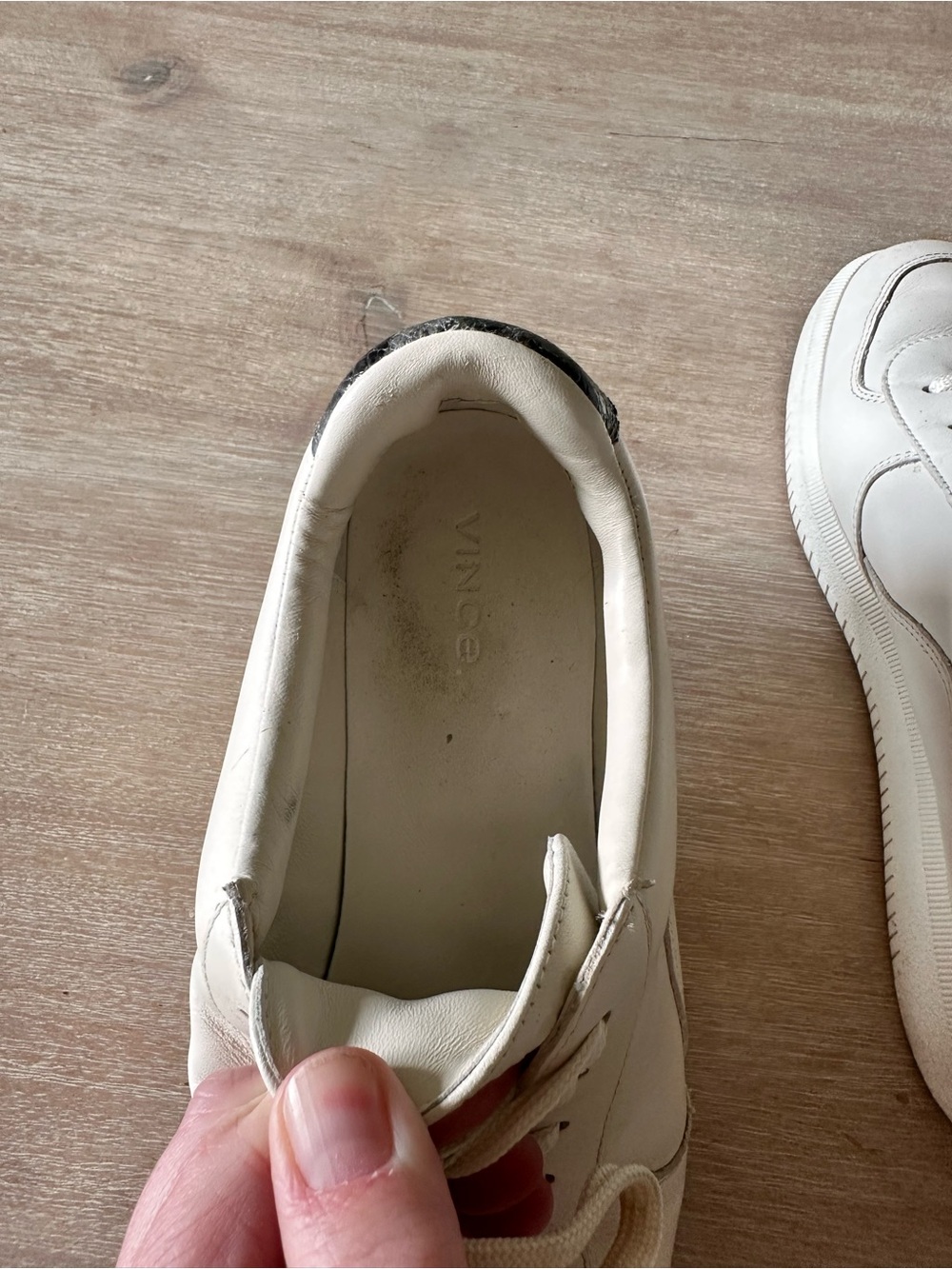 Vince Off-White Leather Lace-Up Sneakers - Picture 4 of 6